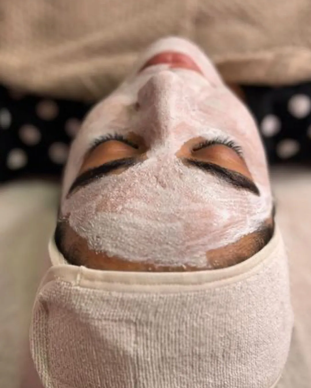 Dermacos facial 07